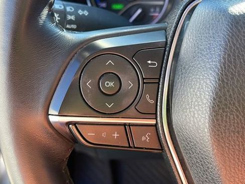 Used 2018 Toyota Camry XLE w/ Audio Package image 18