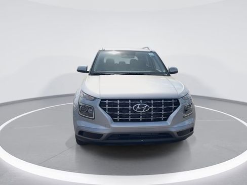 New 2026 Hyundai Venue SEL FWD image 3