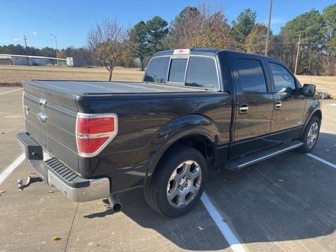 Used 2011 Ford F150 Lariat w/ Lariat Chrome Pkg image 8