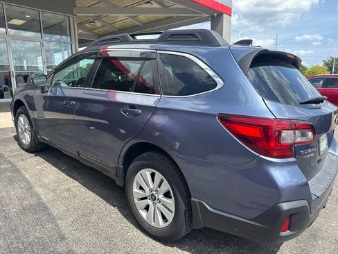 Used 2018 Subaru Outback 2.5i Premium AWD/4WD image 8
