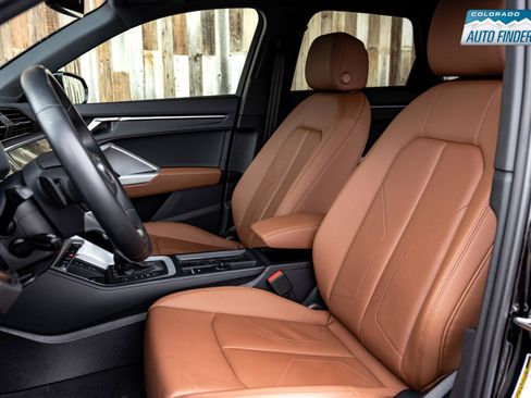 Used 2024 Audi Q3 2.0T Premium Plus w/ Premium Plus Package image 11