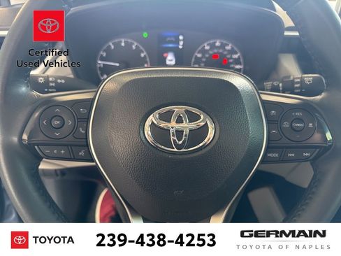 Used 2025 Toyota Corolla Cross LE w/ Moonroof Package image 19