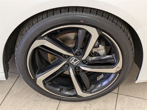 Used 2021 Honda Accord Sport Special Edition image 12