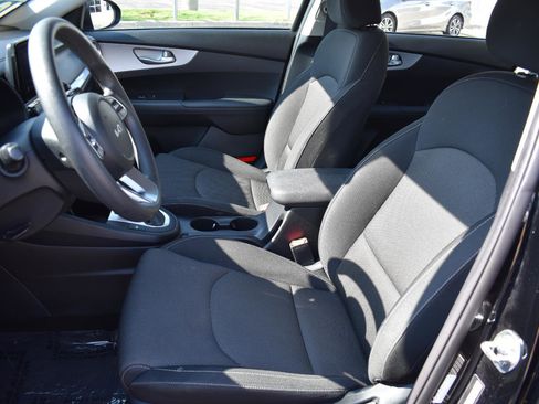 Used 2024 Kia Forte LXS image 22