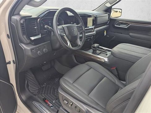 New 2026 Chevrolet Silverado 1500 RST AWD/4WD image 3