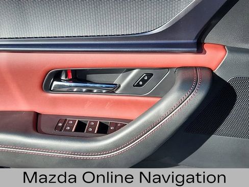 Used 2025 MAZDA CX-70 3.3 Turbo S w/ Premium Package image 9