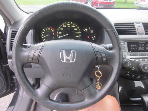 Used 2006 Honda Accord SE image 19