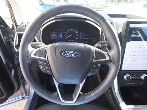 Certified 2022 Ford Edge SEL w/ Convenience Package image 15