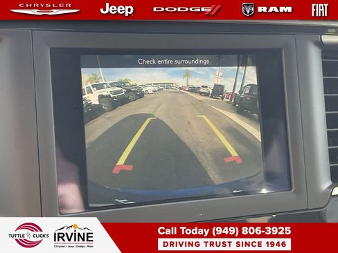 Certified 2019 Chrysler Pacifica L image 25