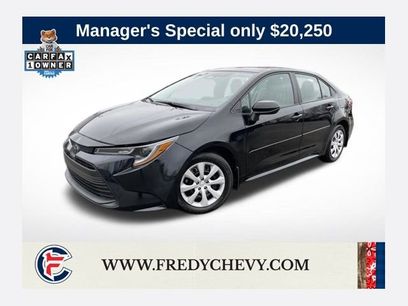 Used 2025 Toyota Corolla LE