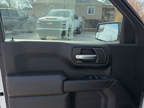 New 2026 Chevrolet Silverado 1500 Custom AWD/4WD image 15