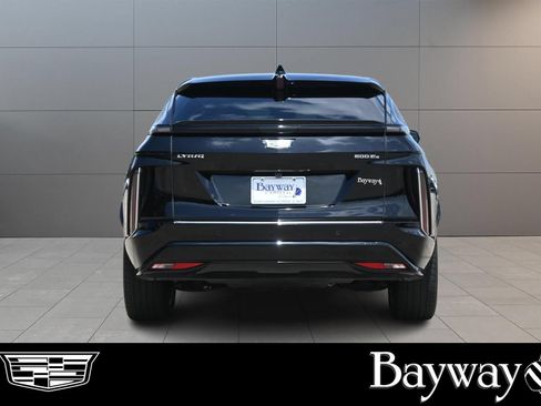 Certified 2024 Cadillac Lyriq Tech AWD/4WD image 6