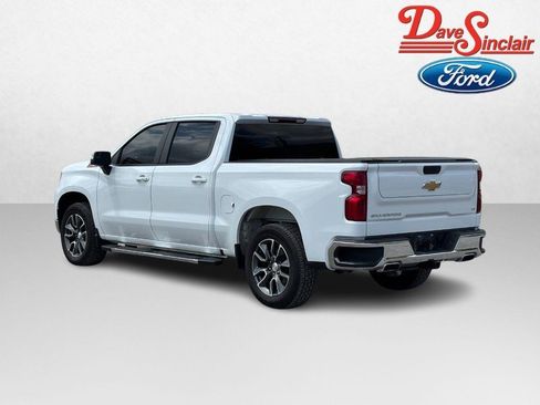 Used 2023 Chevrolet Silverado 1500 LT w/ Z71 Off-Road Package AWD/4WD image 9