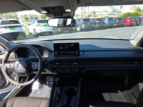 Used 2024 Honda Accord EX image 45