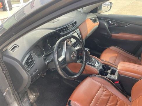 Used 2019 Nissan Rogue SL AWD/4WD image 9