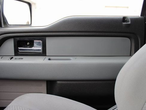 Used 2013 Ford F150 XLT w/ Luxury Equipment Group image 29