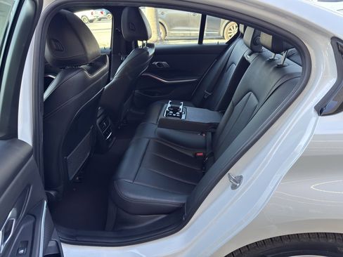 Used 2023 BMW 330i Sedan w/ Driving Assistance Package image 27