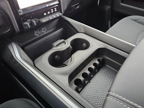 New 2025 RAM 3500 Big Horn image 21