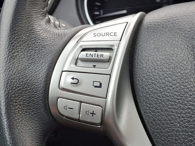 Used 2016 Nissan Rogue SL w/ SL Premium Package AWD/4WD image 22
