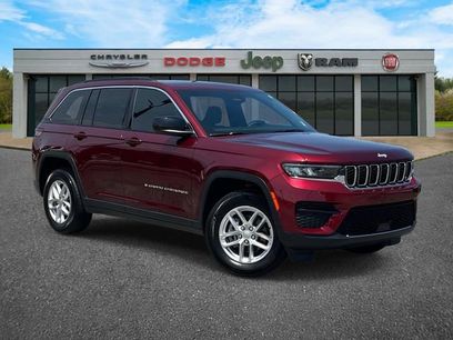 Used 2024 Jeep Grand Cherokee Laredo X w/ Luxury Tech Group I