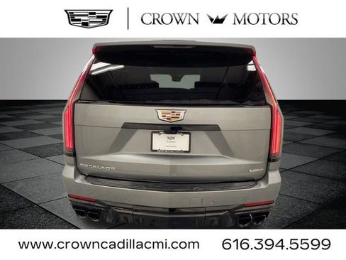 Used 2026 Cadillac Escalade V w/ LPO, Floor Liner Package AWD/4WD image 5