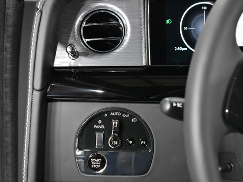 New 2027 Rolls-Royce Phantom Sedan RWD image 28
