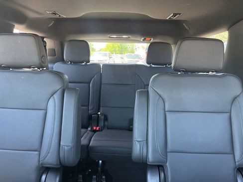 Used 2023 Chevrolet Tahoe LT w/ LT Signature Plus Package AWD/4WD image 15