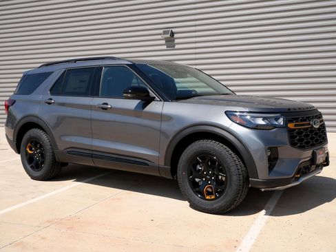 New 2026 Ford Explorer Tremor AWD/4WD image 1