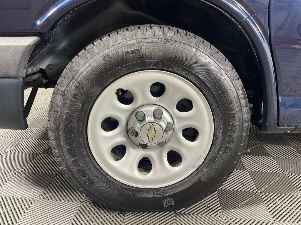 Used 2014 Chevrolet Express 1500 LS RWD image 13