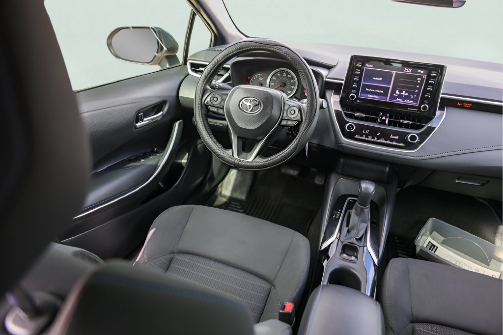 Used 2021 Toyota Corolla SE FWD image 27