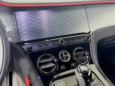 Used 2025 Bentley Continental GT Speed image 14