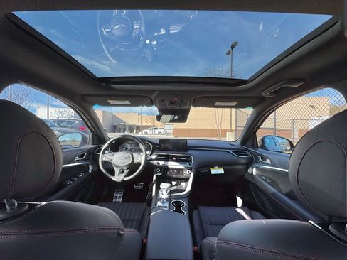 Used 2025 Genesis G70 2.5T w/ Sport Prestige Package image 3