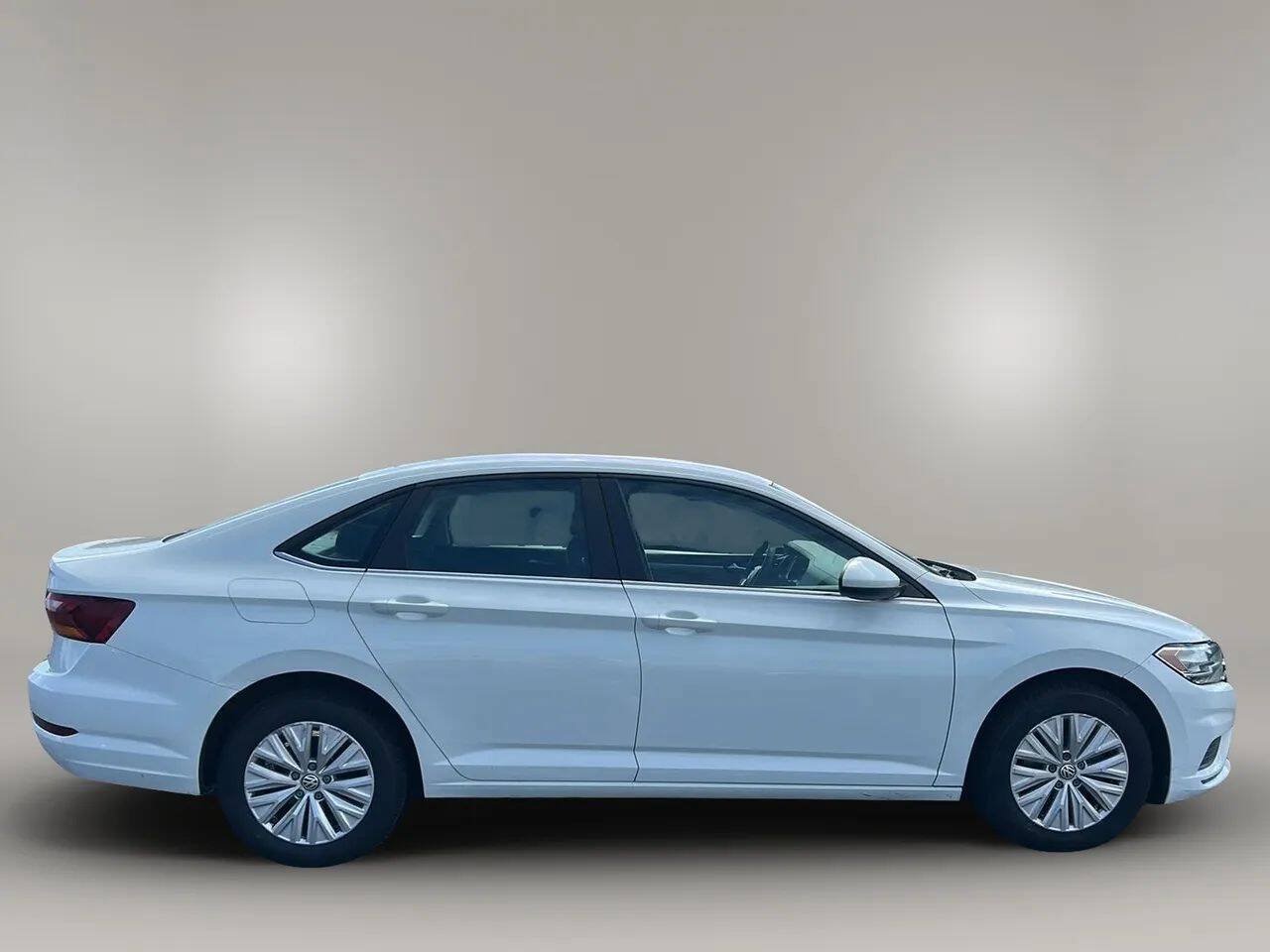 Used 2019 Volkswagen Jetta S FWD image 8