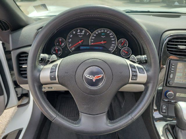 Used 2010 Chevrolet Corvette Convertible w/ Preferred Equipment Group RWD image 26