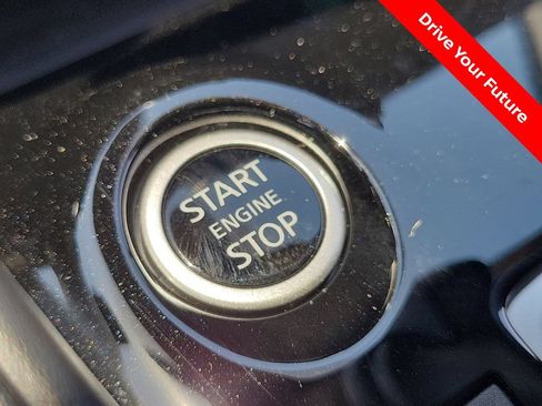 Used 2025 Nissan Versa SV w/ Trunk Package FWD image 11