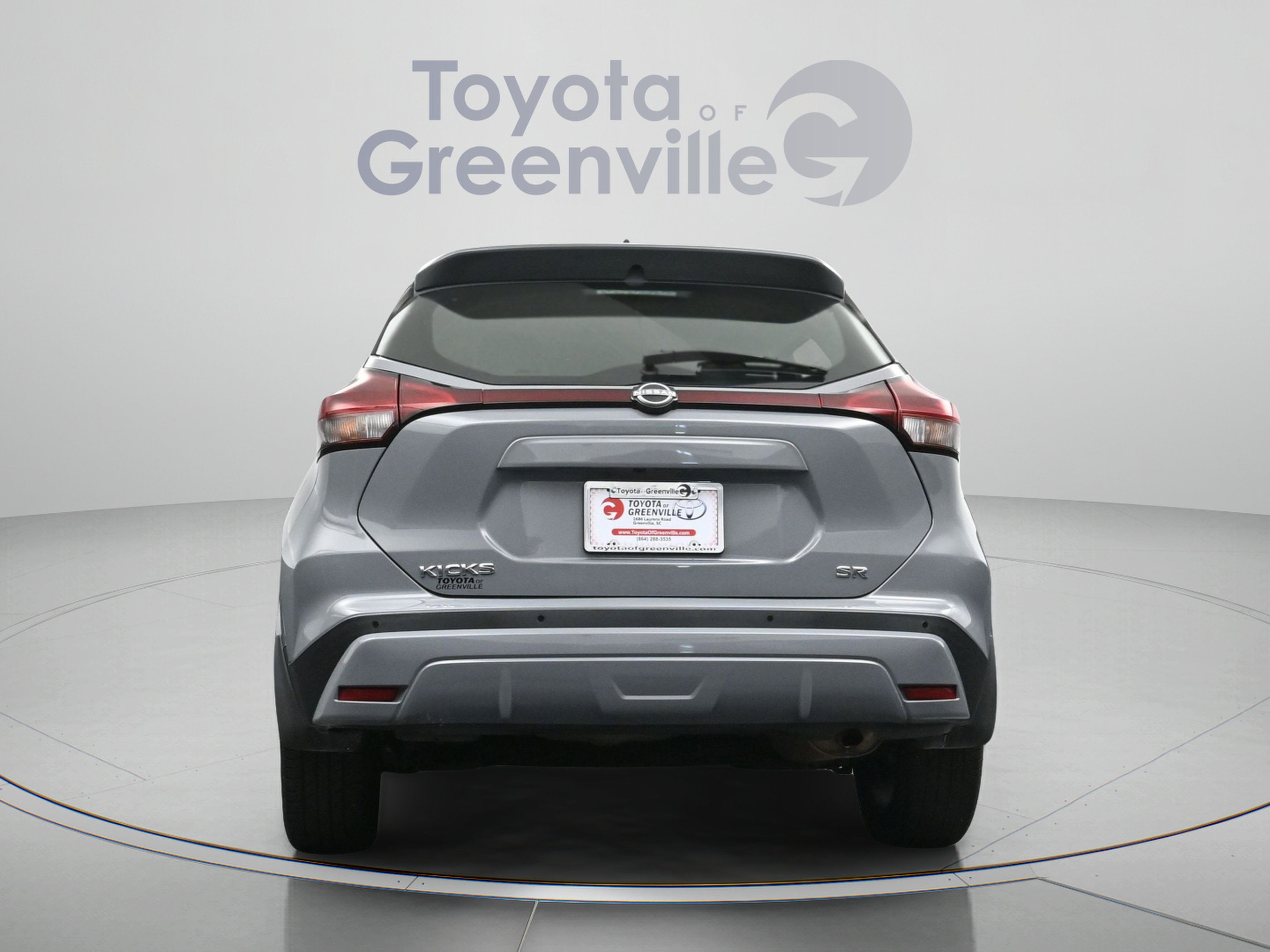 Used 2022 Nissan Kicks SR w/ Premium Package FWD image 12