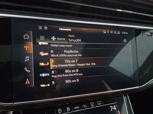 Used 2021 Audi SQ8 Prestige w/ Prestige Package image 18