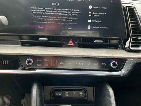 Certified 2024 Kia Sportage X-Line w/ X-Line Premium Package AWD/4WD image 15