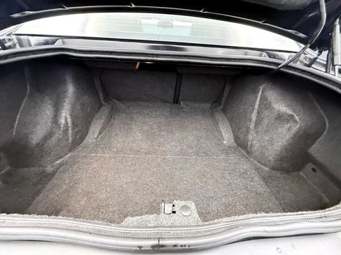Used 2016 Dodge Challenger R/T Scat Pack RWD image 32