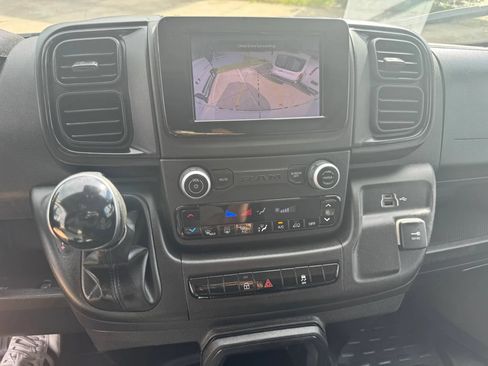 Used 2025 RAM ProMaster 3500 w/ Convenience Group FWD image 19