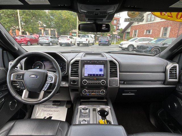 Used 2020 Ford Expedition XLT w/ Equipment Group 202A AWD/4WD image 12