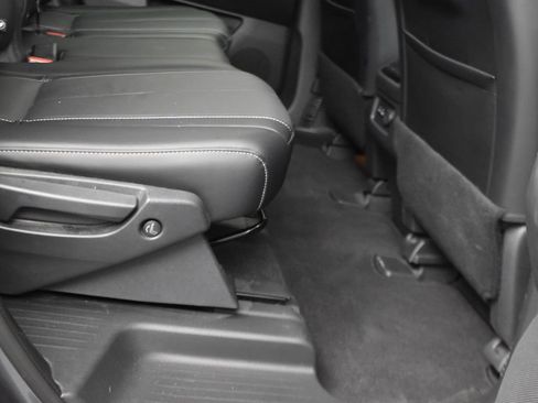 Certified 2023 INFINITI QX60 Luxe w/ Cargo Package image 18