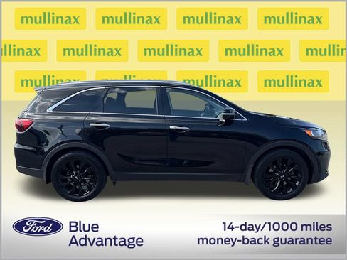 Used 2020 Kia Sorento EX FWD image 2