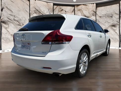 Used 2014 Toyota Venza XLE w/ XLE Premium Package FWD image 6