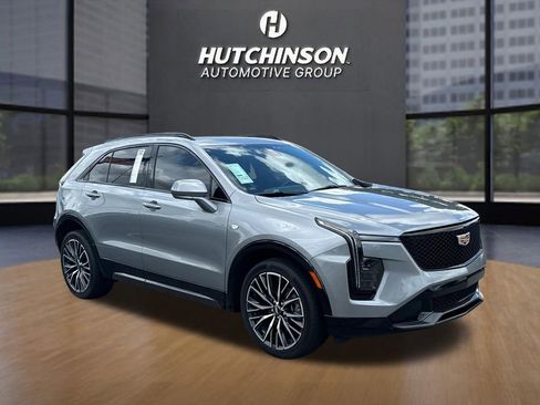 Used 2024 Cadillac XT4 Sport FWD image 1