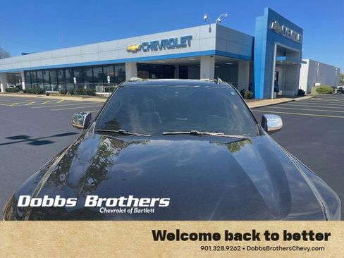 Used 2023 Chevrolet Tahoe Premier AWD/4WD image 5