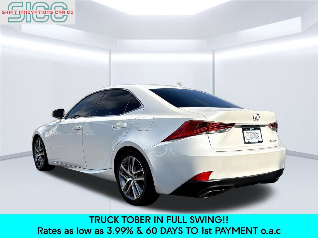 Used 2019 Lexus IS 300 RWD image 7