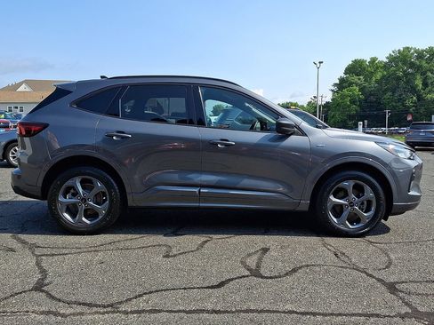 Used 2023 Ford Escape ST-Line AWD/4WD image 7