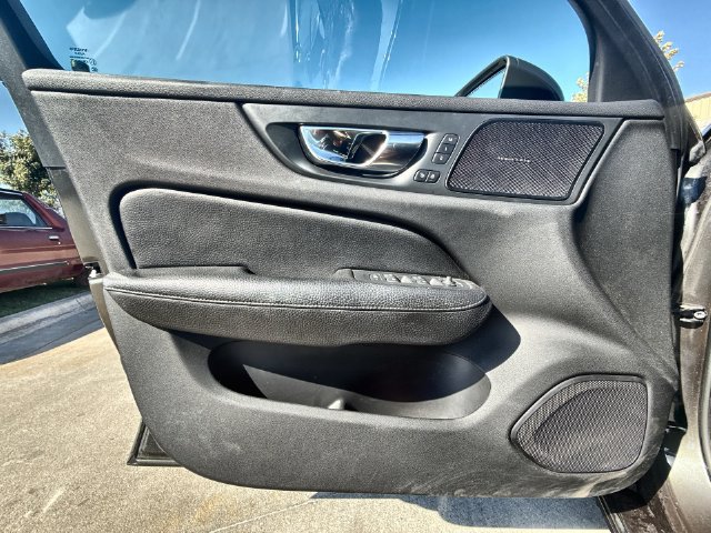 Used 2019 Volvo S60 T6 Inscription AWD/4WD image 13