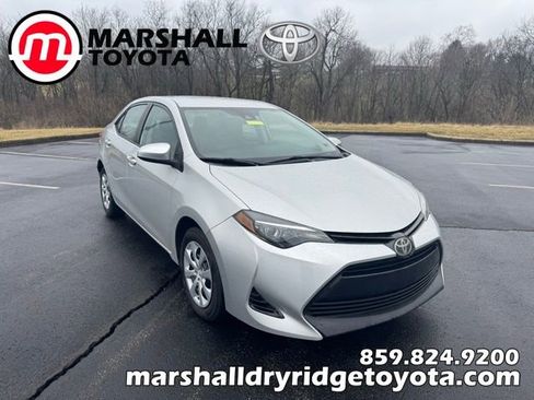 Used 2019 Toyota Corolla LE image 1